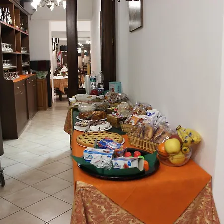 Ristorante Pizzeria La Bocca Di Bacco Hotel